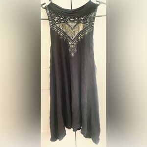 Junior’s Billabong Tank